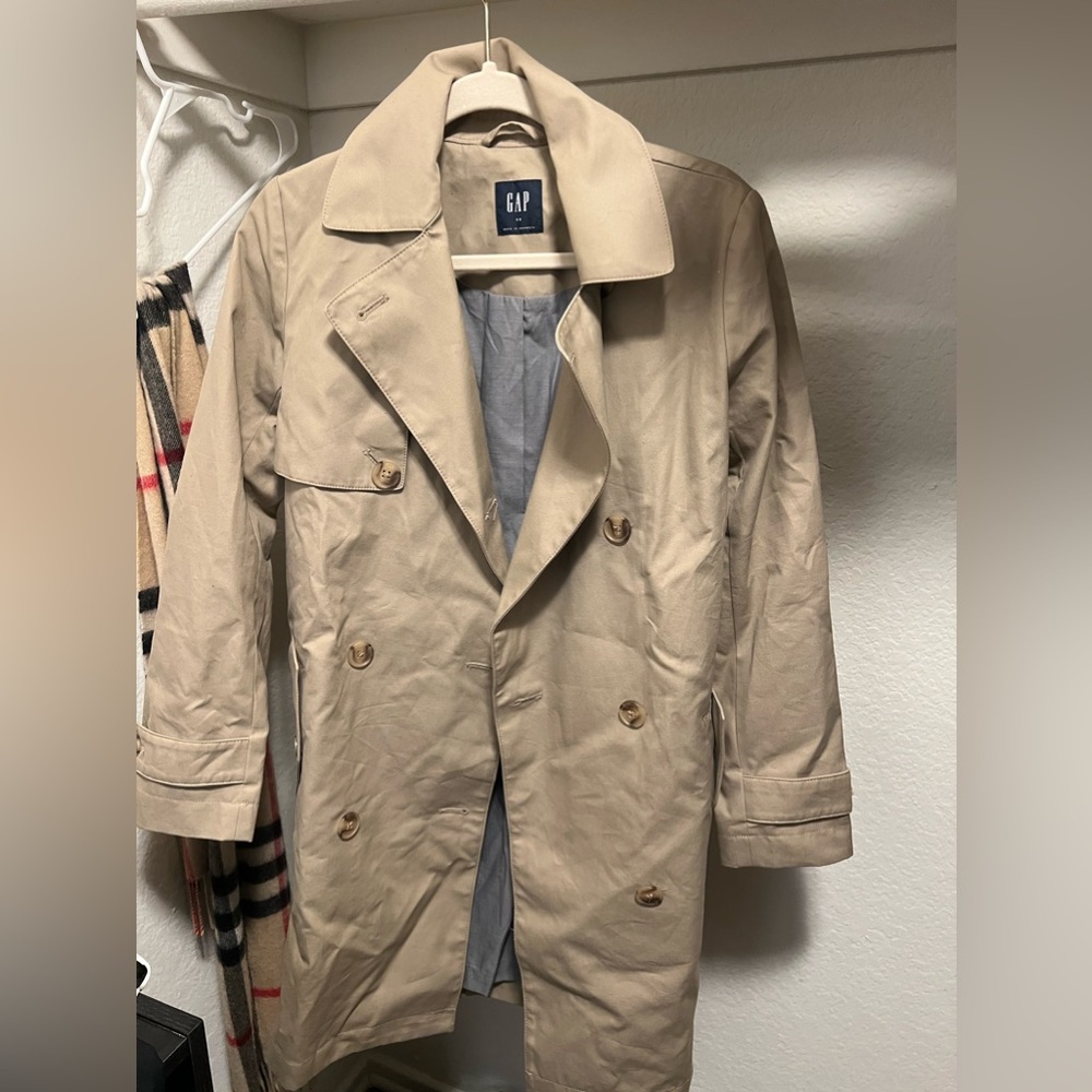 Gap Coat